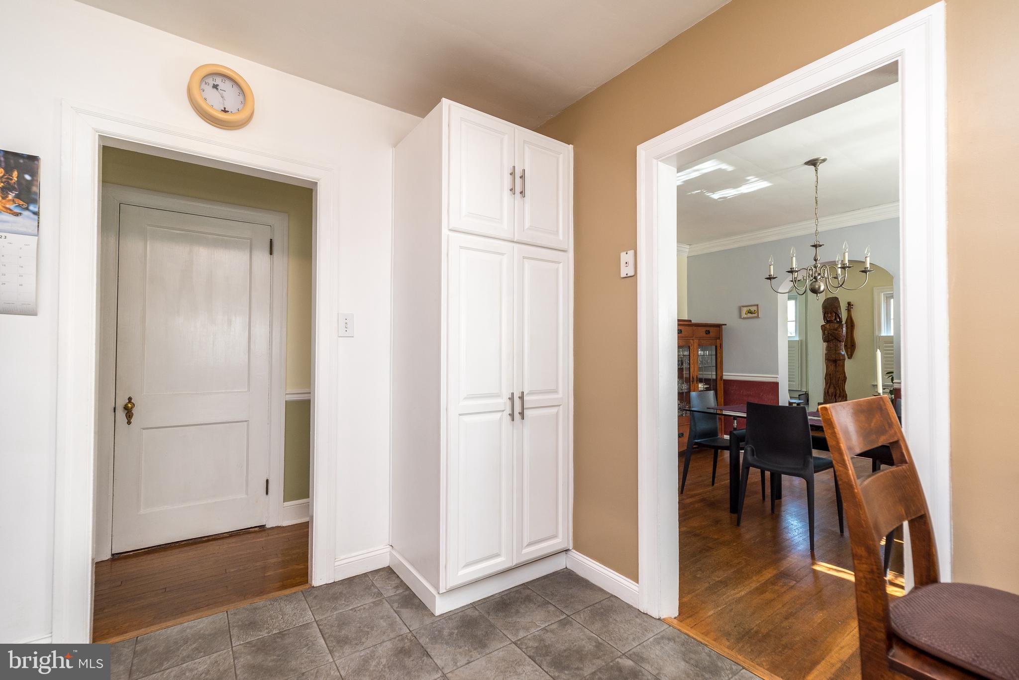 701 Stoler Ave