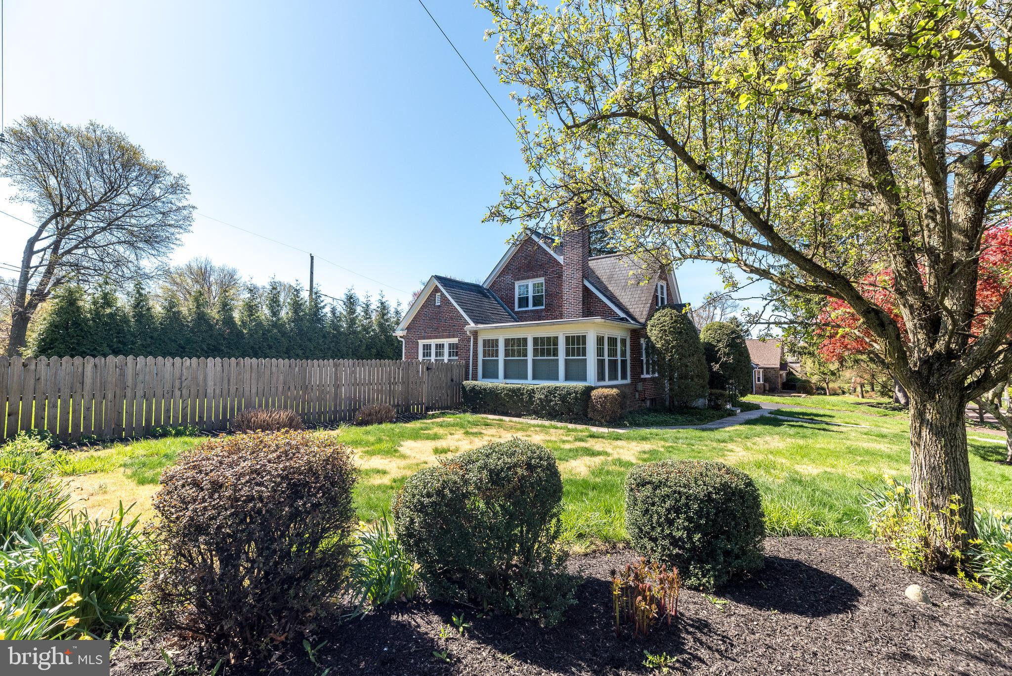 701 Stoler Ave