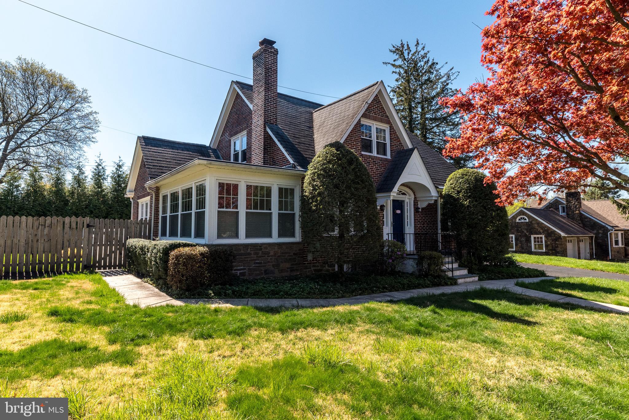 701 Stoler Ave