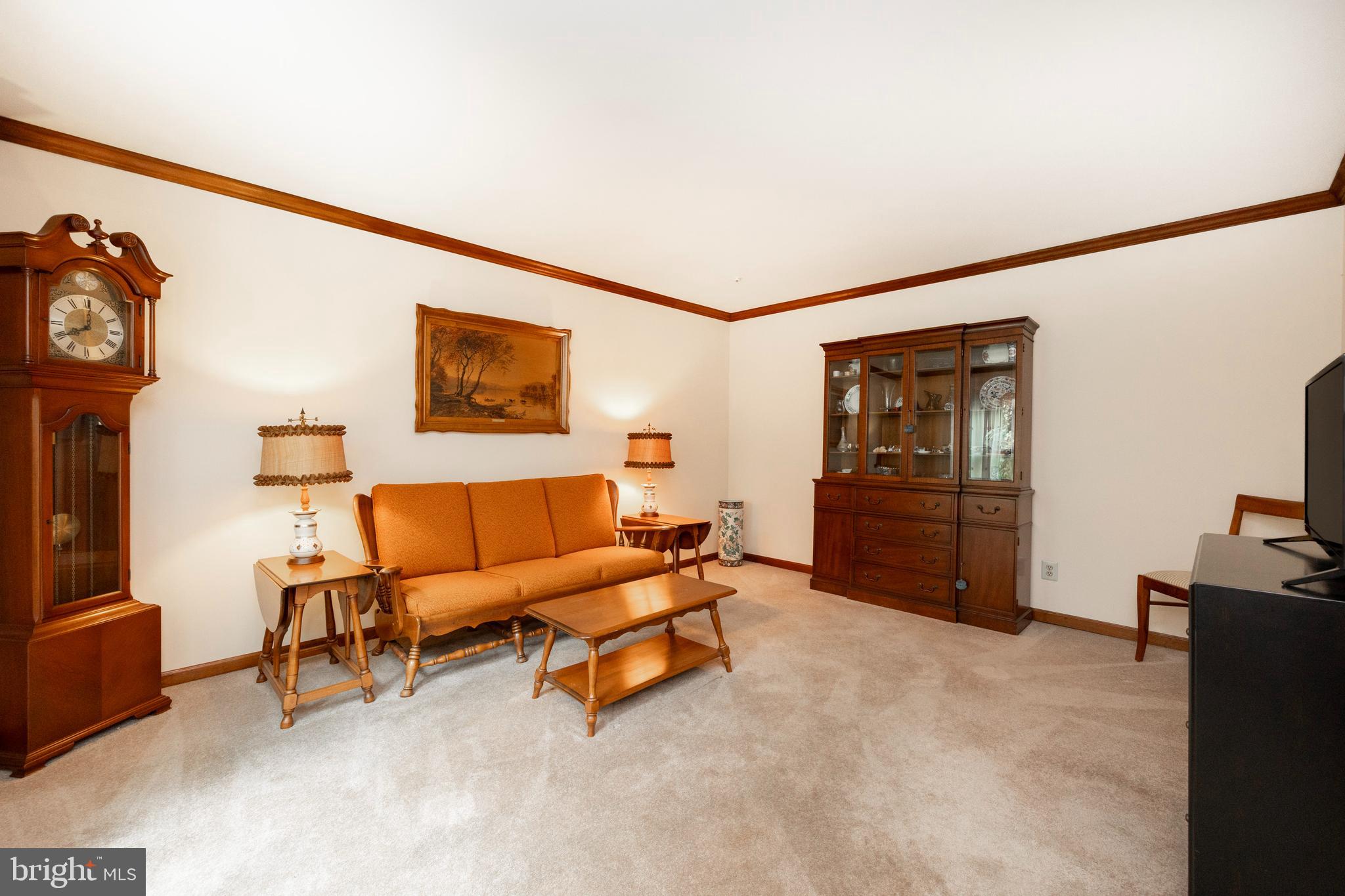 1012 Davis Rd