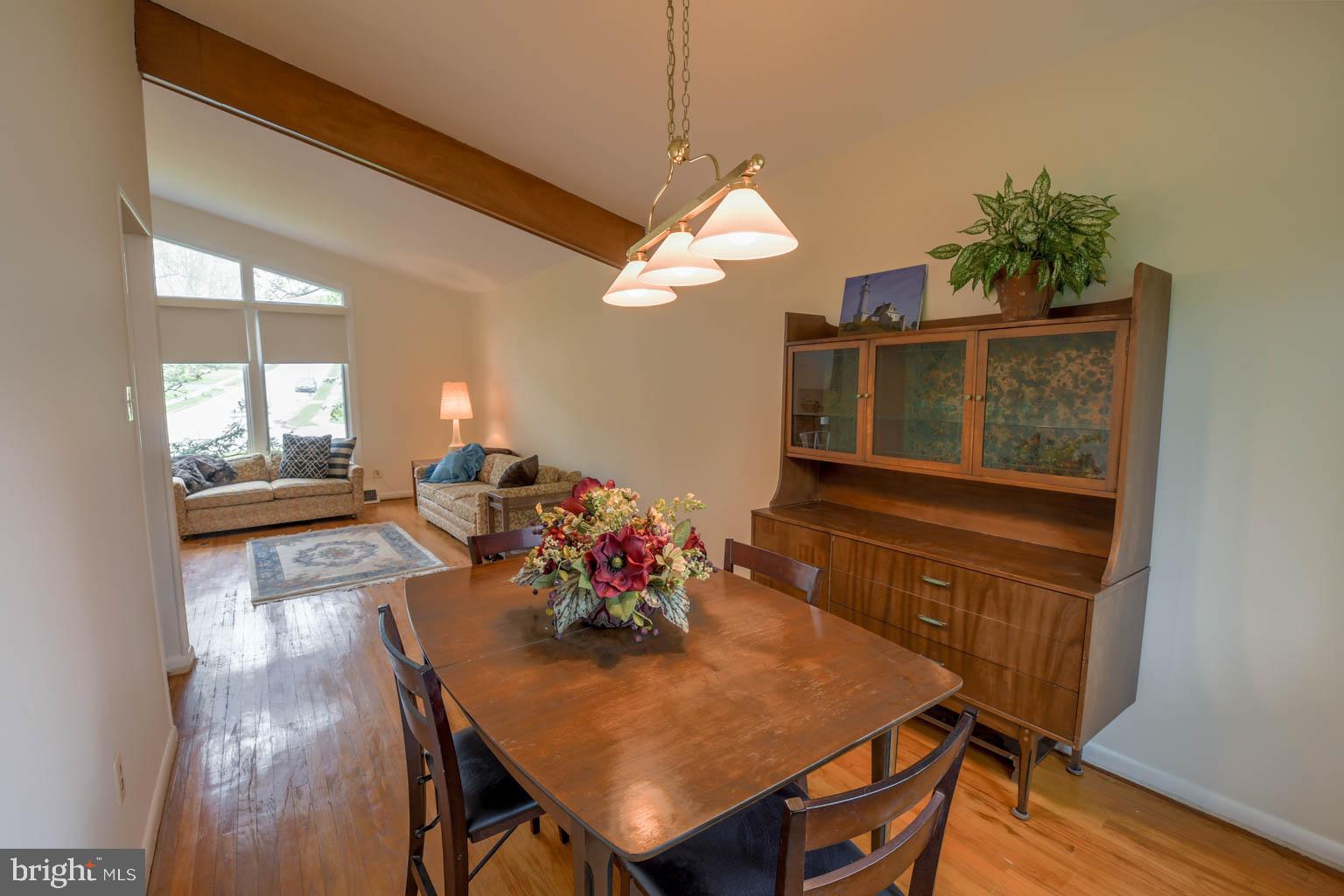 13 Camelot Dr