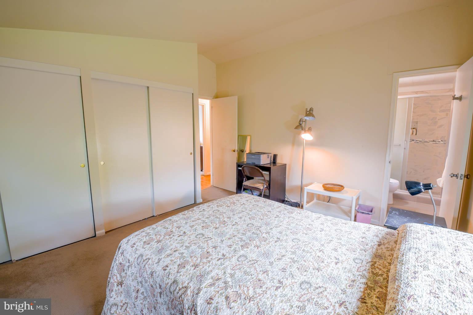 13 Camelot Dr