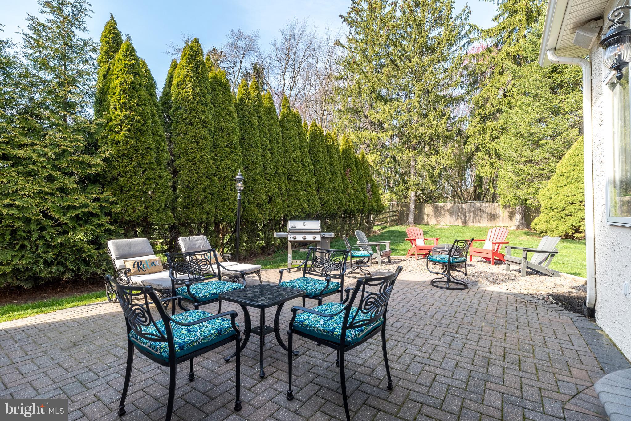 757 Castlewood Dr