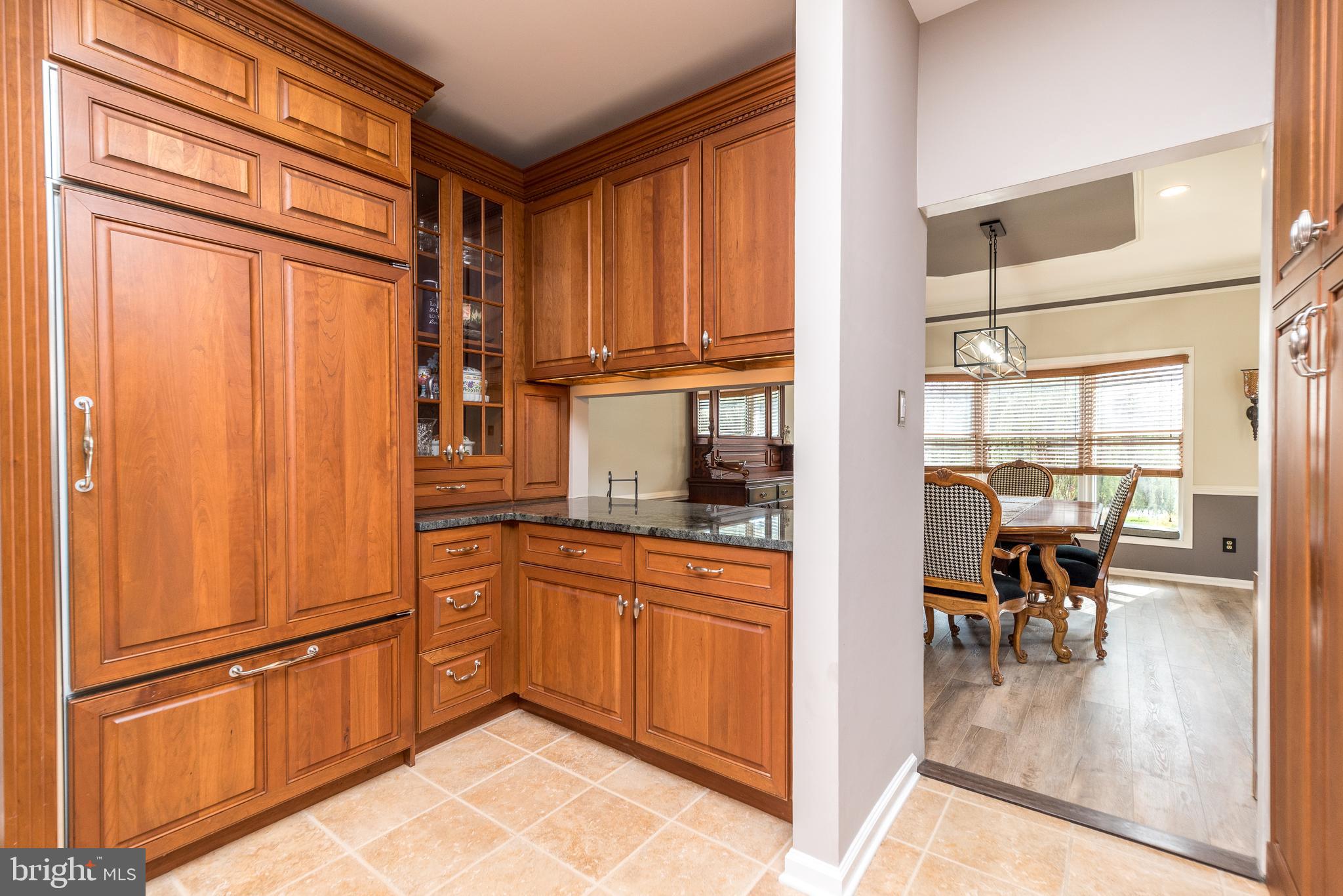 757 Castlewood Dr