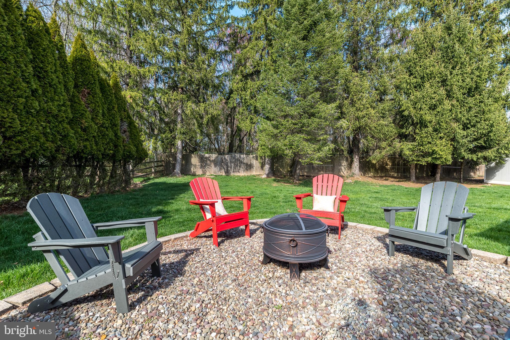 757 Castlewood Dr