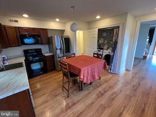 45 N Ridge Ave