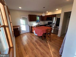 45 N Ridge Ave