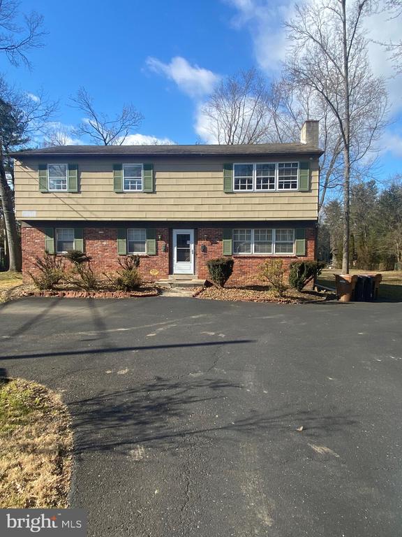 1216 CEDAR RD #2ND FLOOR