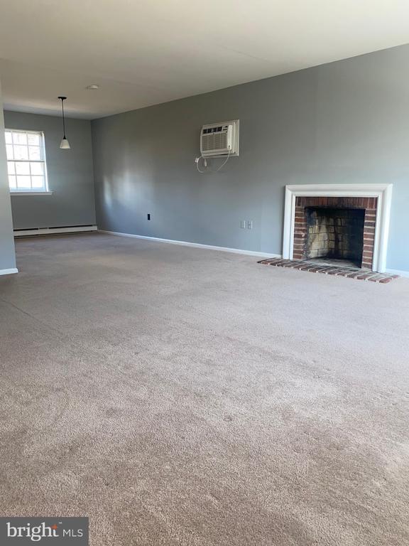 1216 CEDAR RD #2ND FLOOR