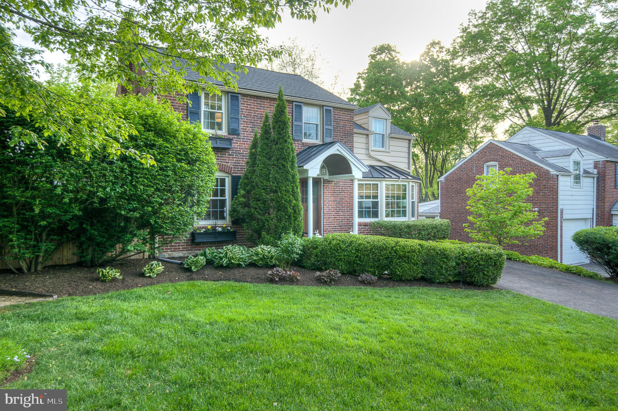703 Glendalough Rd