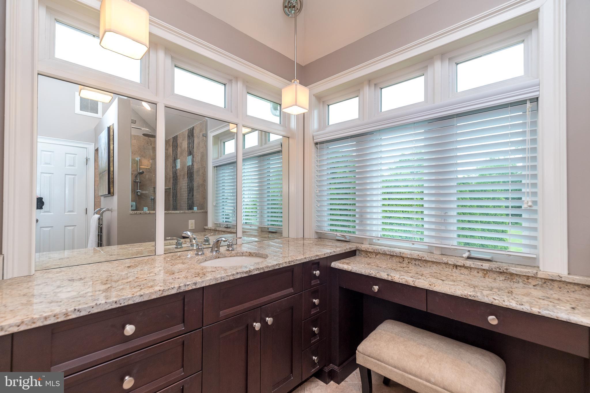 499 Anna Lynn Ln