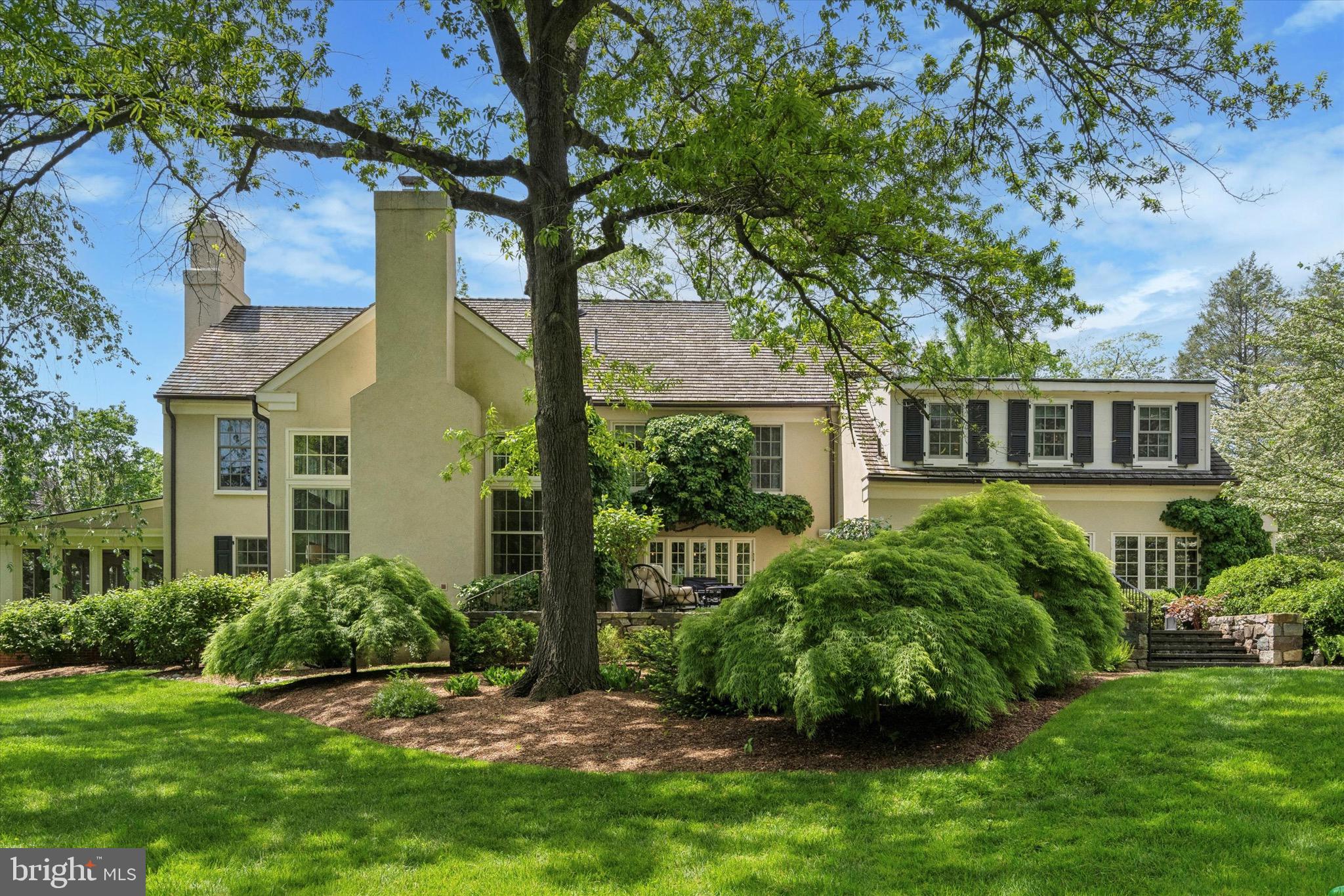 741 Hunt Ln
