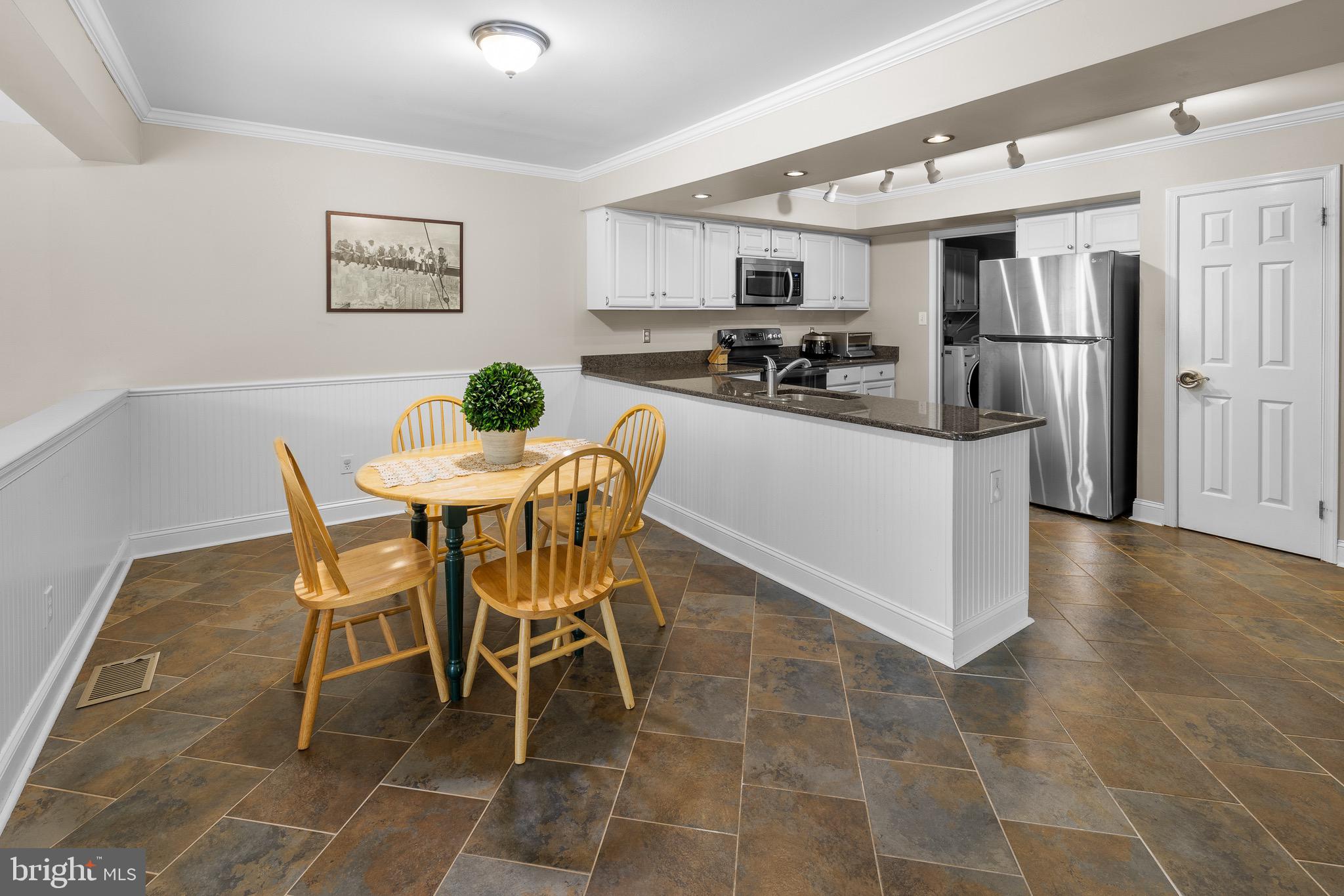 206 Bridle Ln