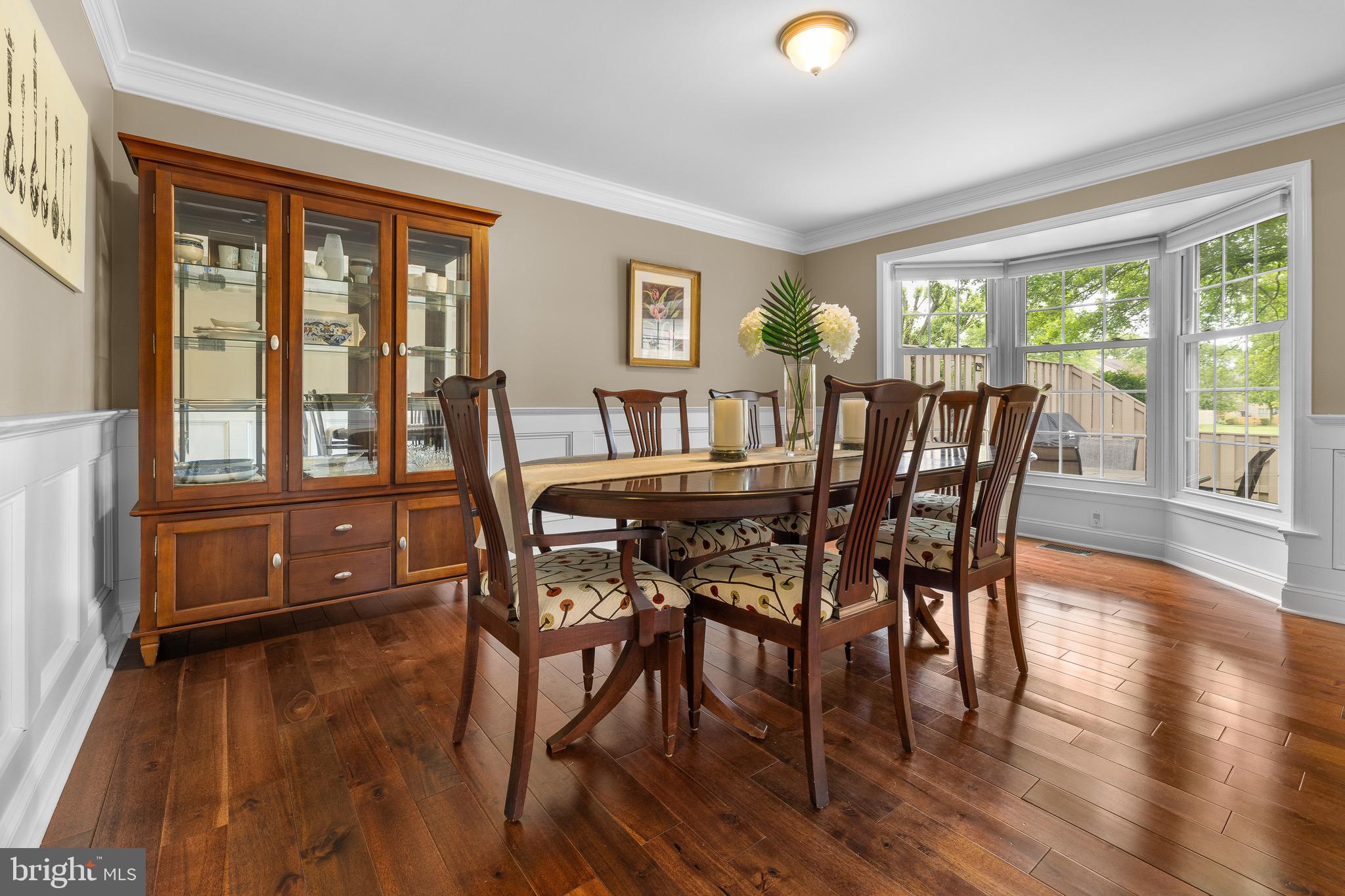 206 Bridle Ln