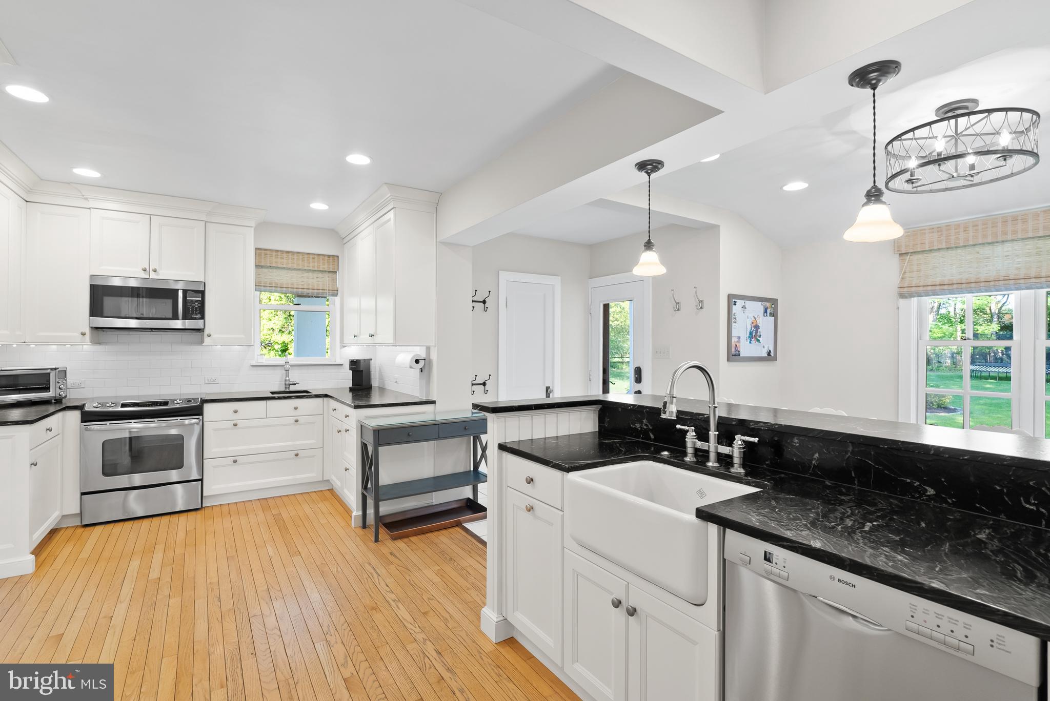 616 Montgomery Rd