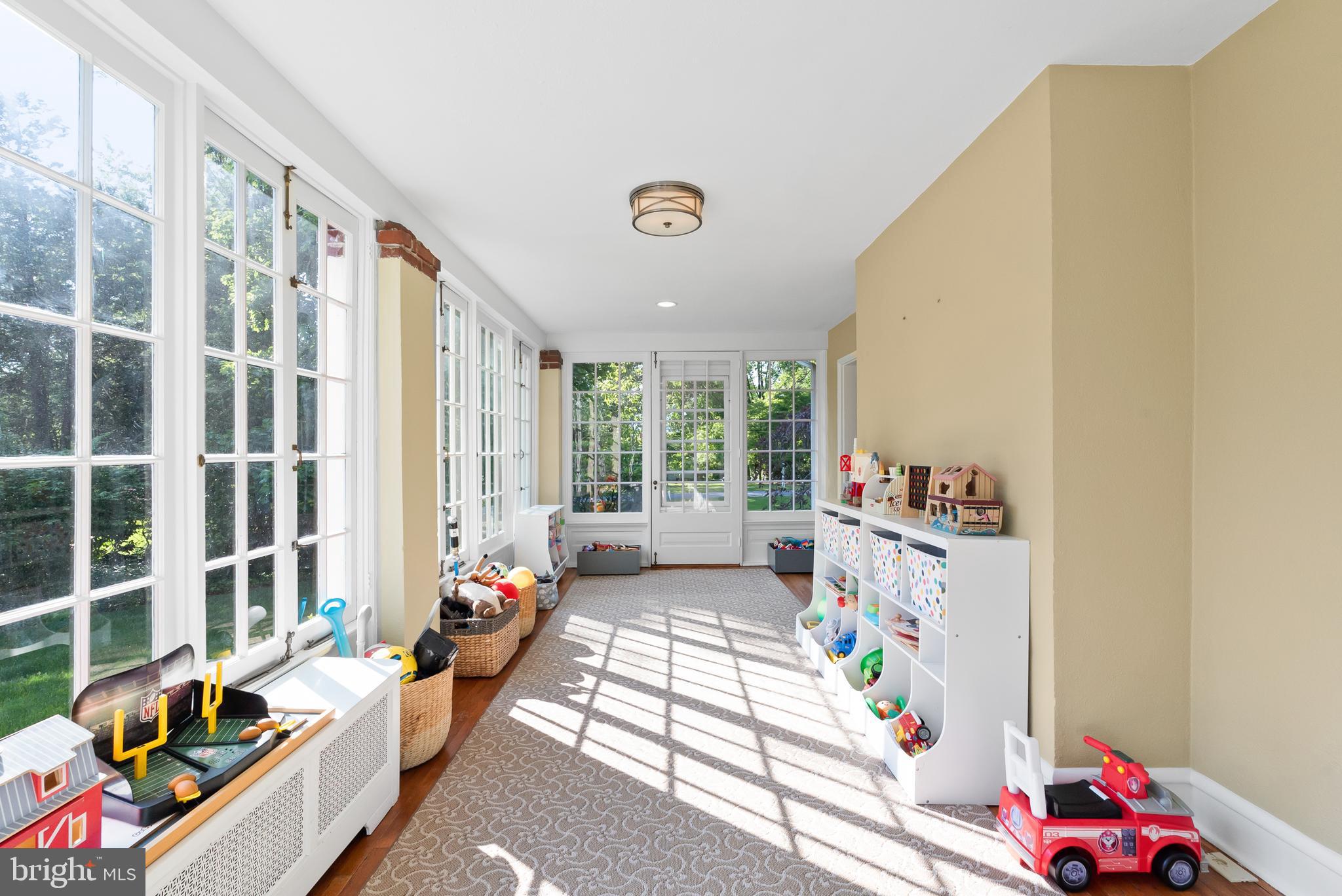 616 Montgomery Rd