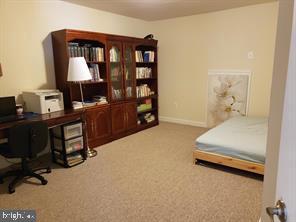 100 Caldwell Ct