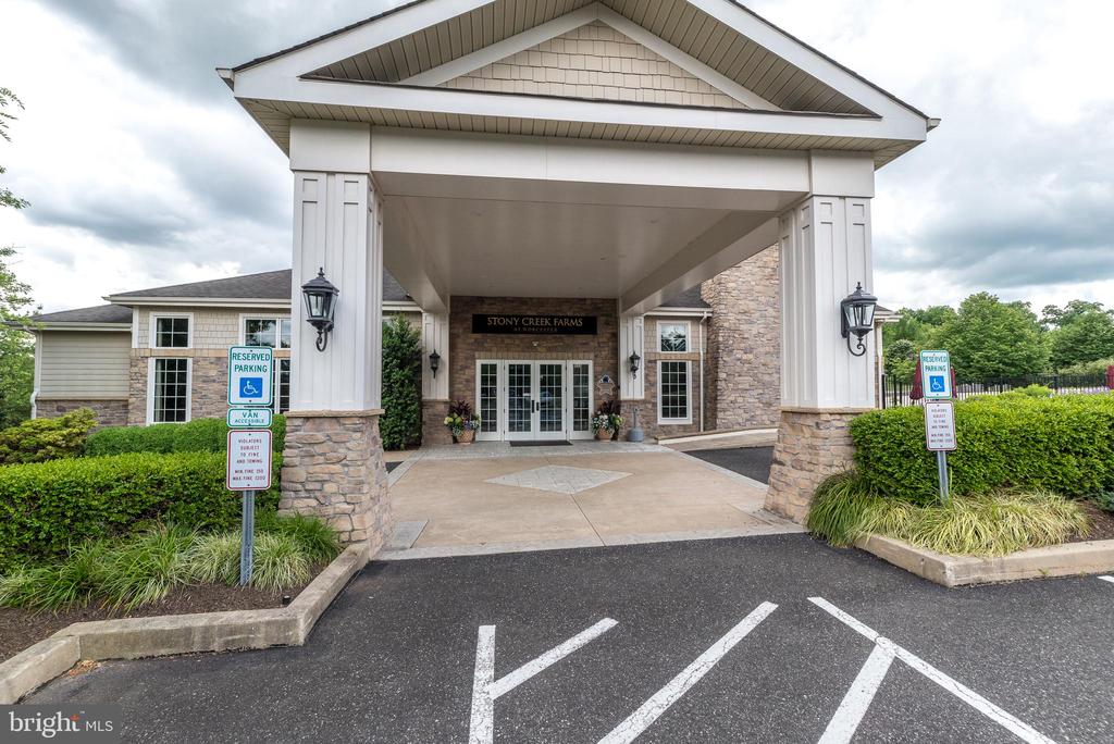 131 Brindle Ct