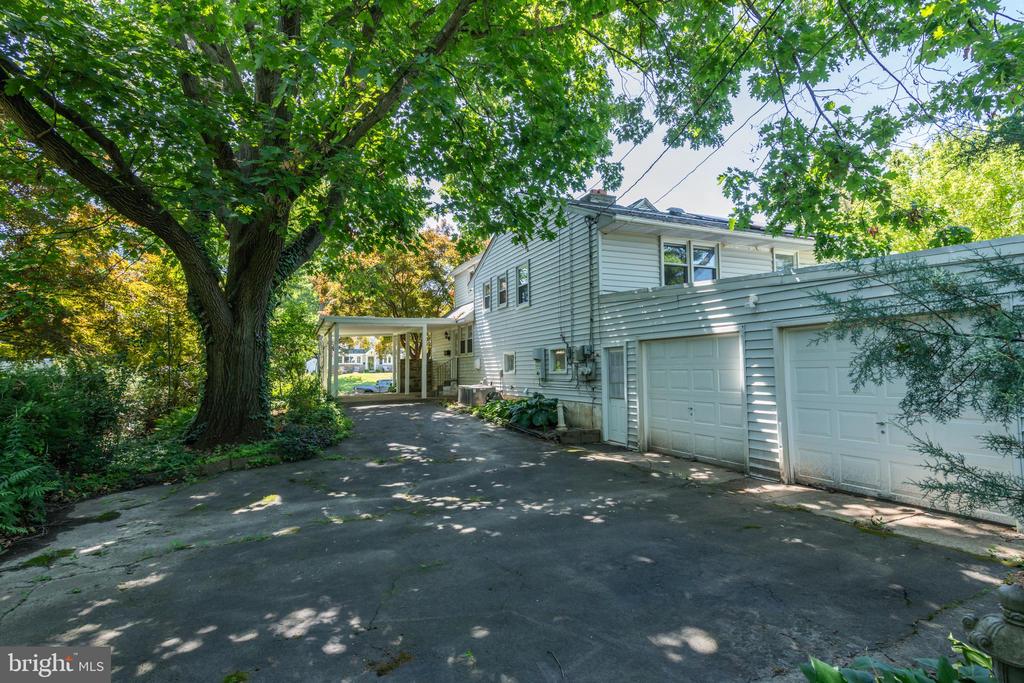 305 Preston Rd