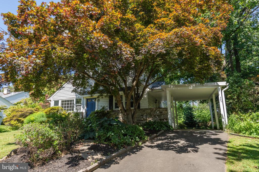 305 Preston Rd