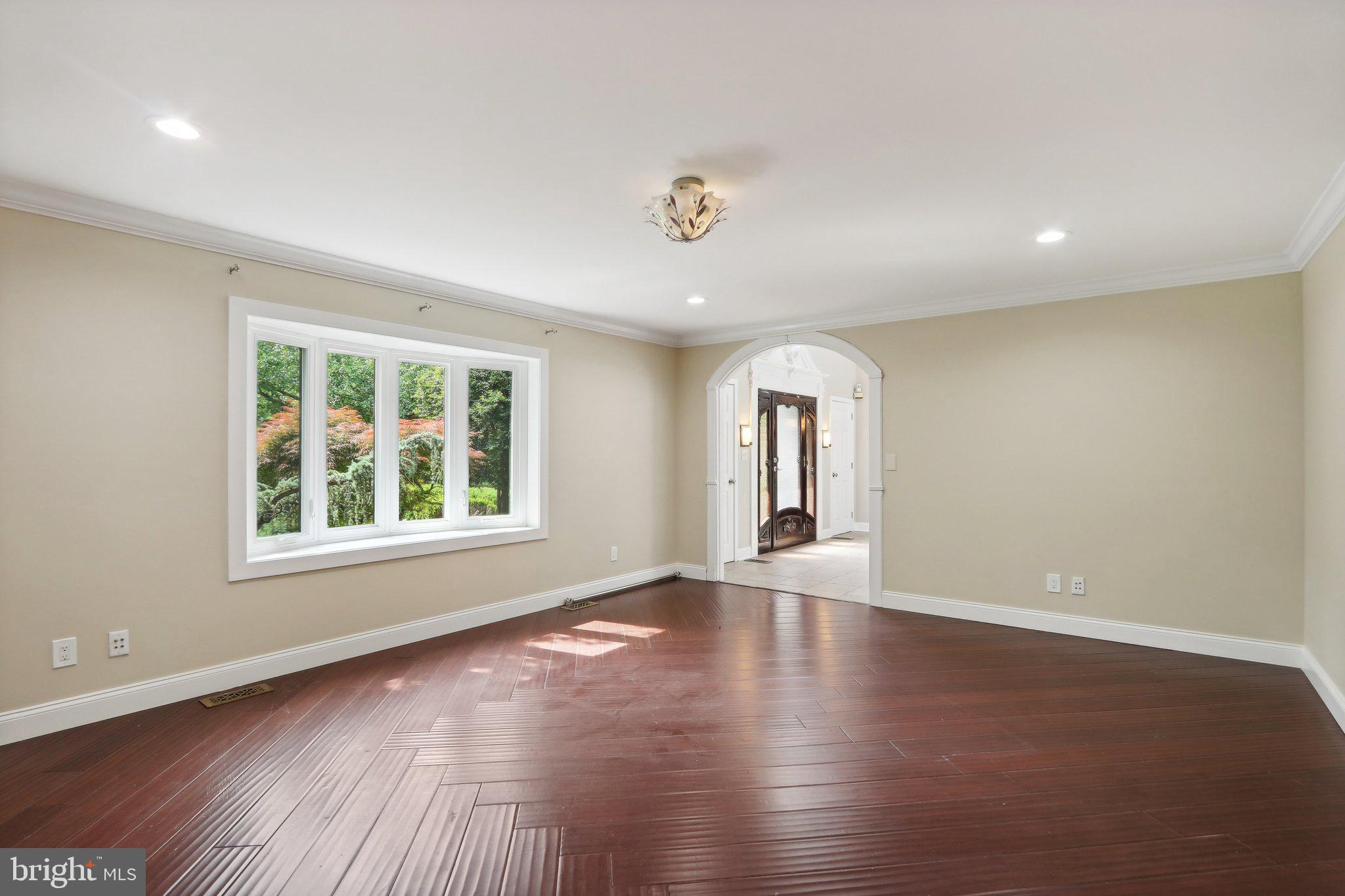570 Penllyn Blue Bell Pike