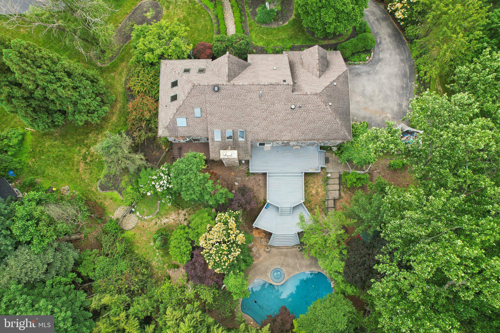 570 Penllyn Blue Bell Pike