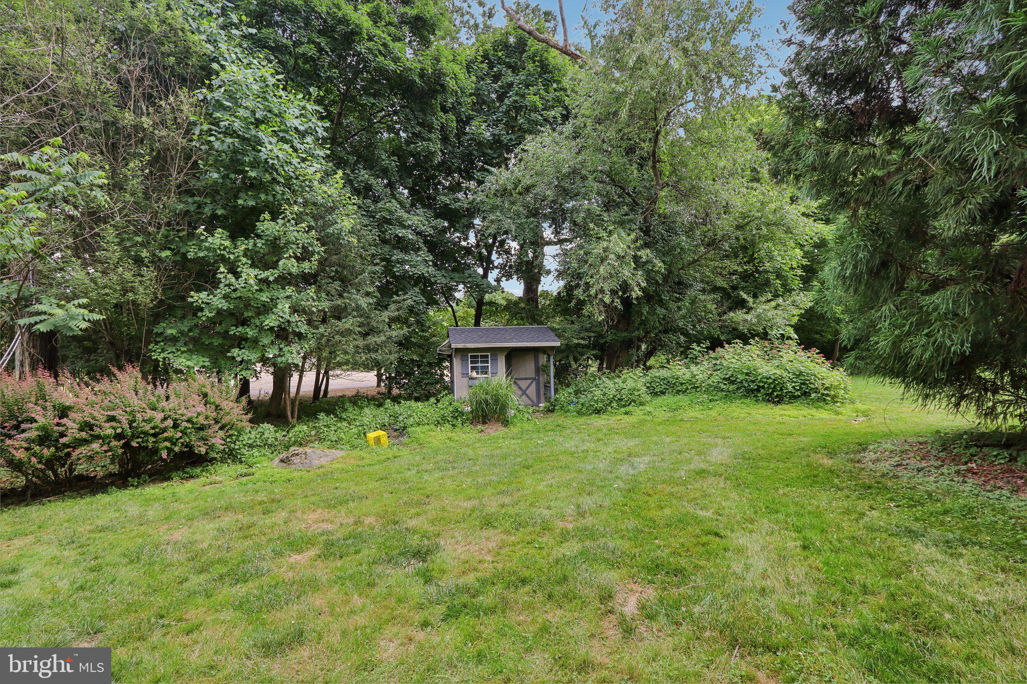 570 Penllyn Blue Bell Pike