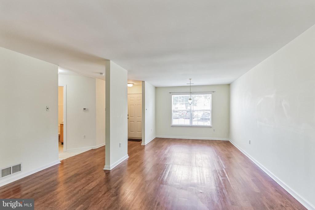 7102 UNION CT