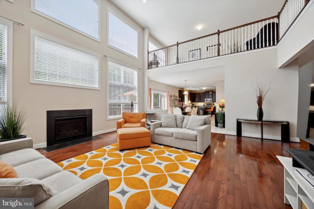 104 W Kennedy Rd #194