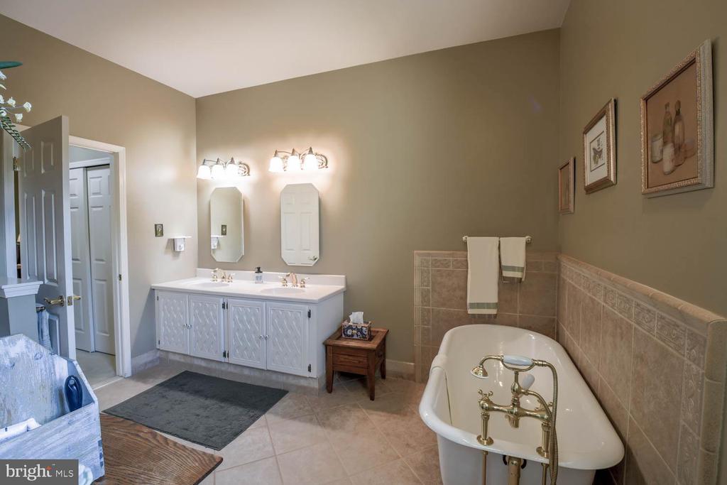 1373 Gwynedale Way