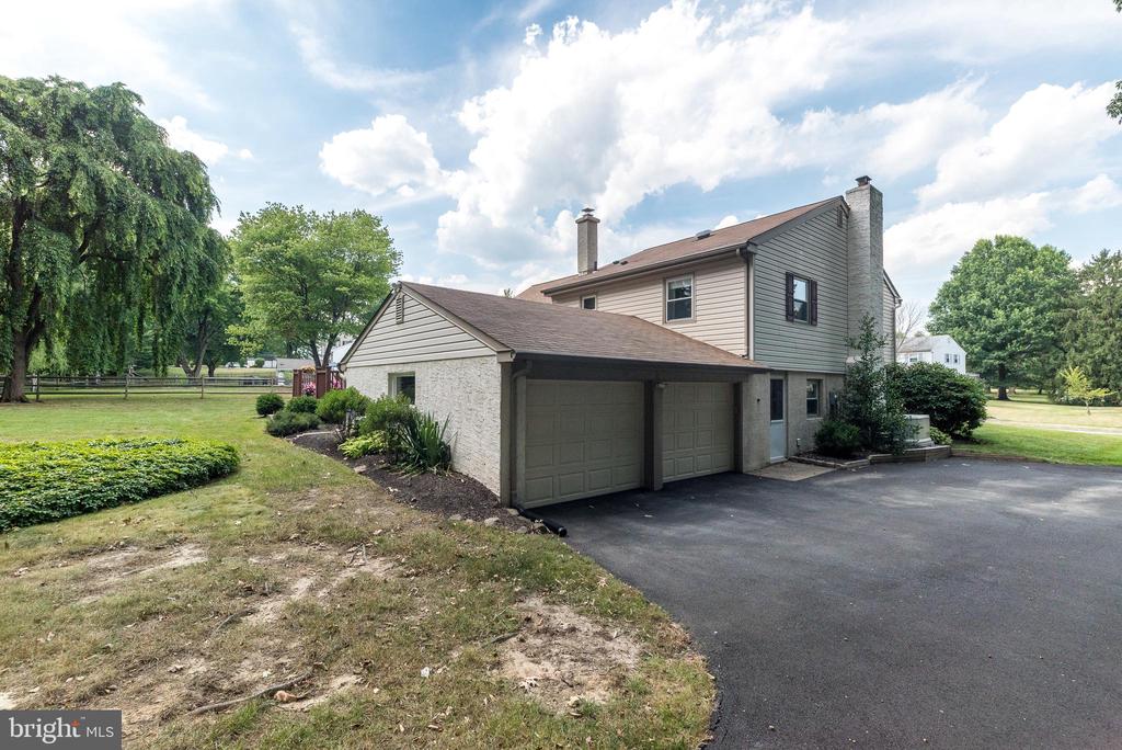 1649 Dublin Rd