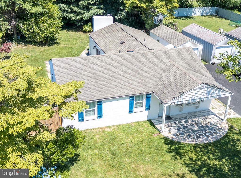 209 Chelsea Rd