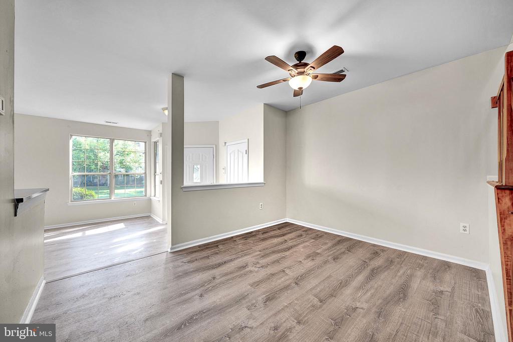 1302 Foxmeadow Dr #Condo 1302