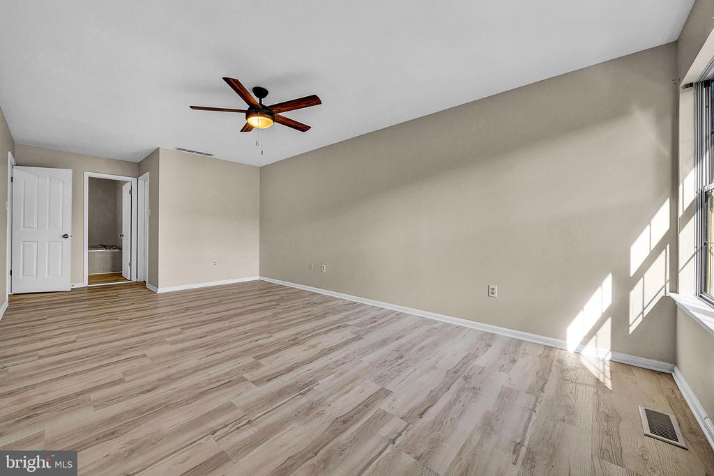 1302 Foxmeadow Dr #Condo 1302