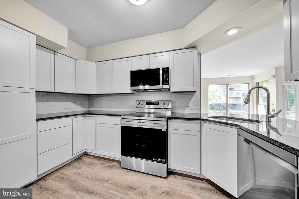 1302 Foxmeadow Dr #Condo 1302