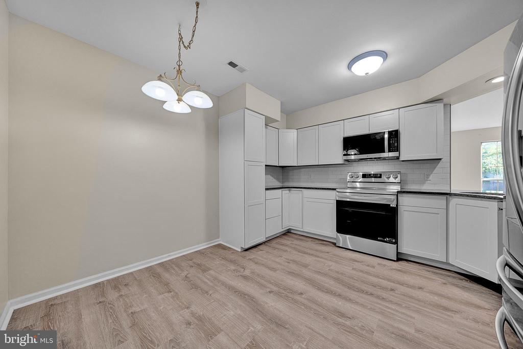 1302 Foxmeadow Dr #Condo 1302