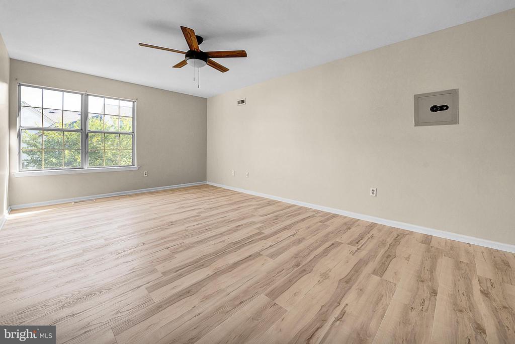 1302 Foxmeadow Dr #Condo 1302