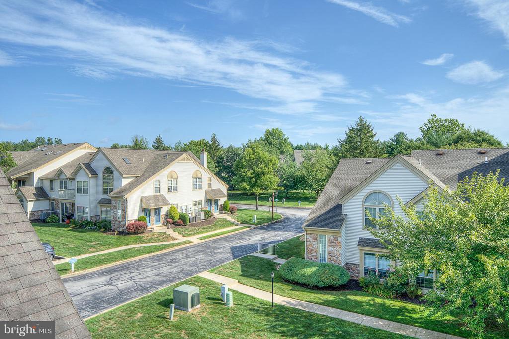 1302 Foxmeadow Dr #Condo 1302