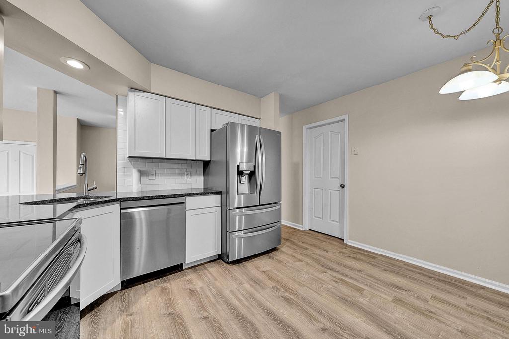 1302 Foxmeadow Dr #Condo 1302