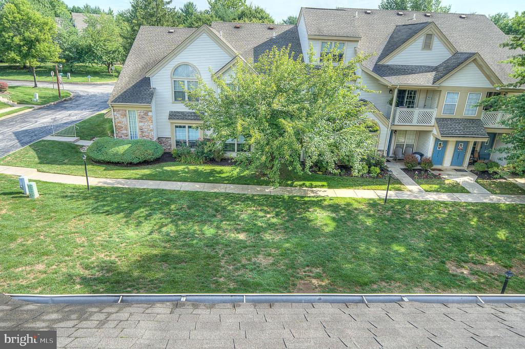 1302 Foxmeadow Dr #Condo 1302