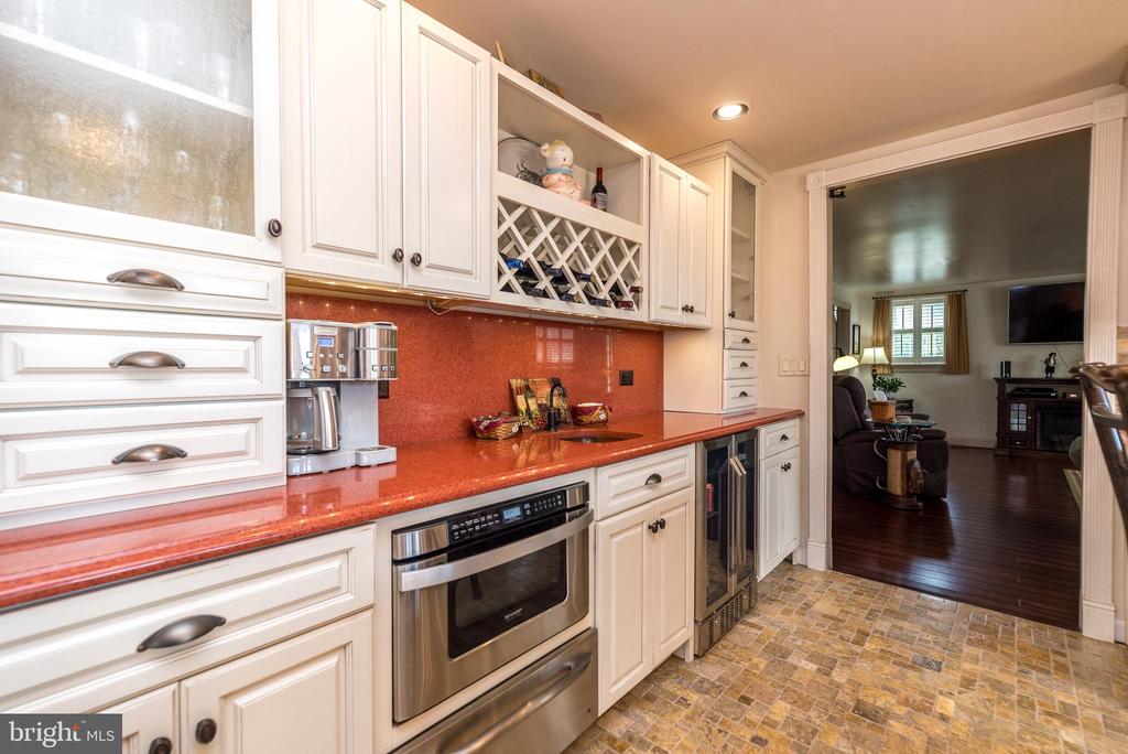 1395 Pinetown Rd