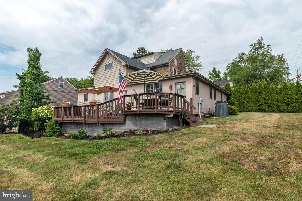 1395 Pinetown Rd