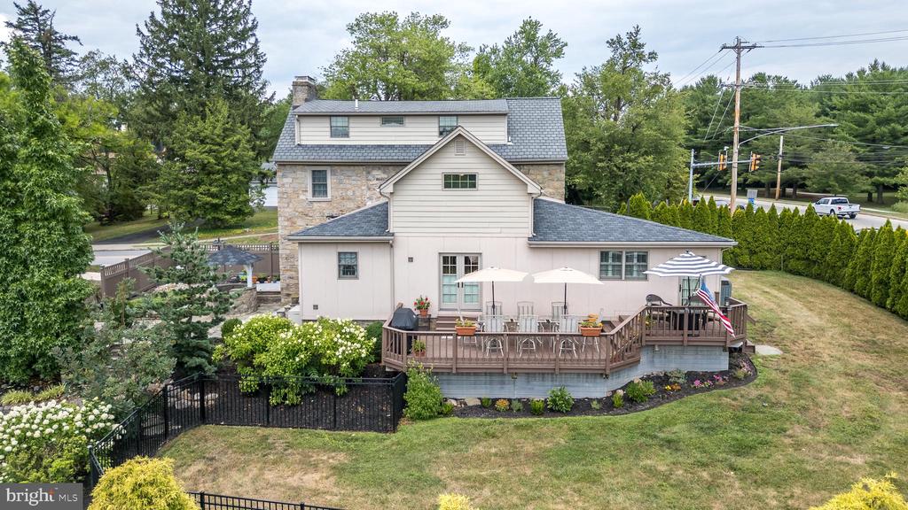 1395 Pinetown Rd