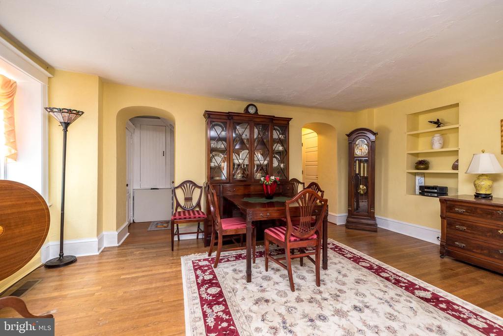 1395 Pinetown Rd