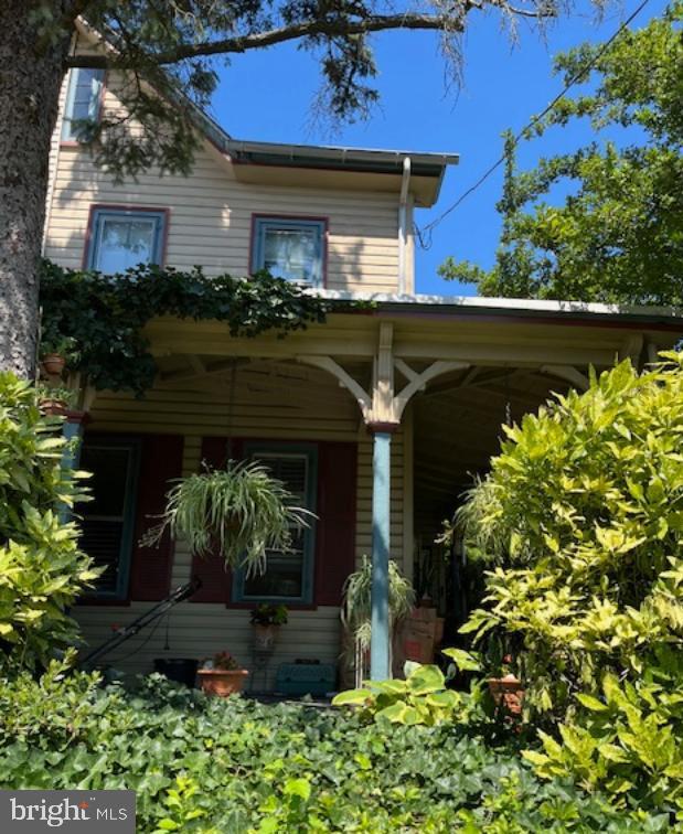 7704 Union Ave