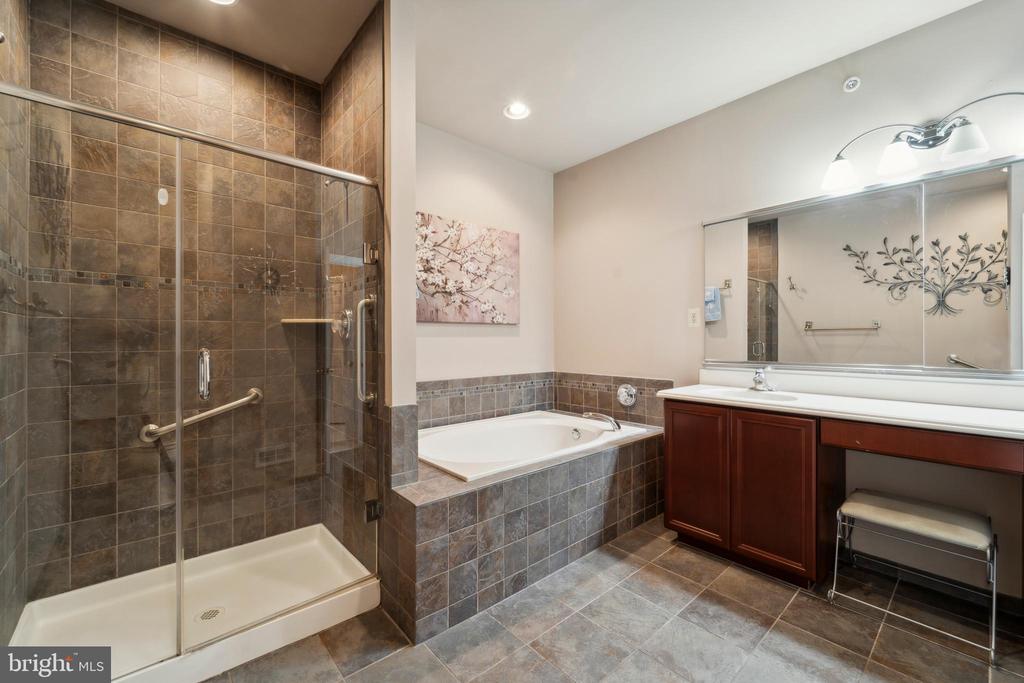 110 Brindle Ct