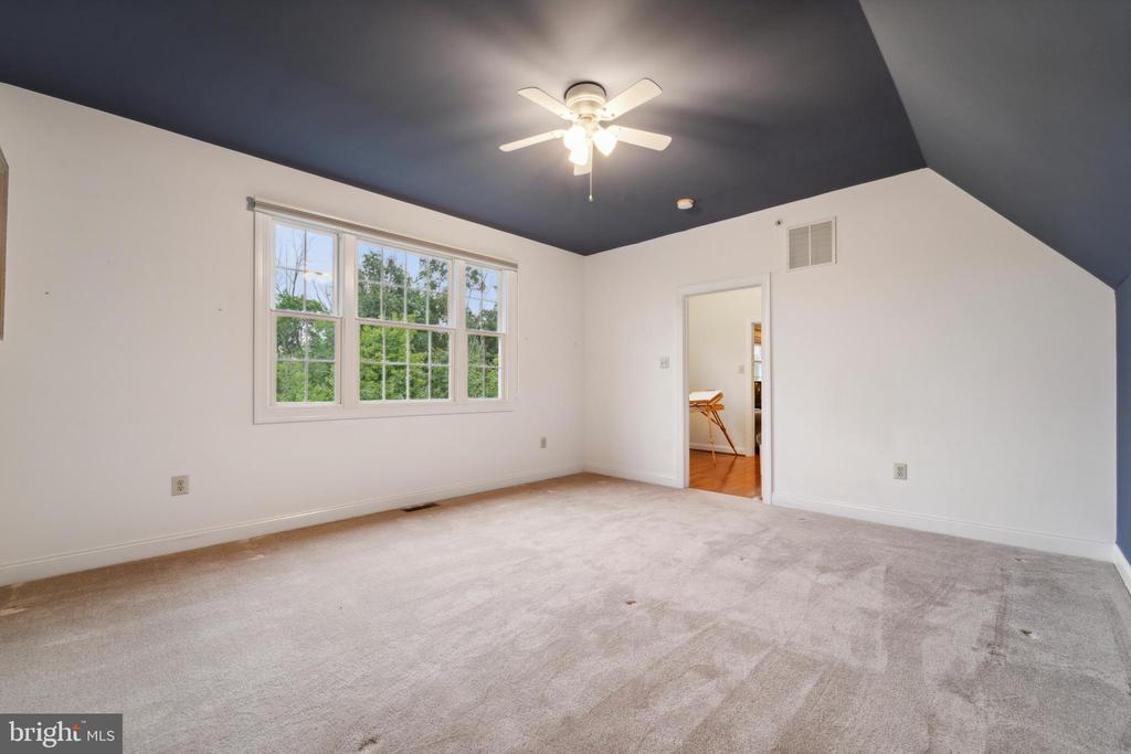 110 Brindle Ct