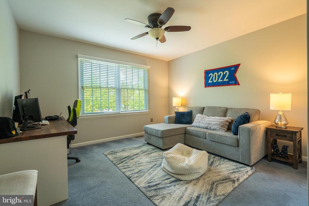 101 Davis Dr