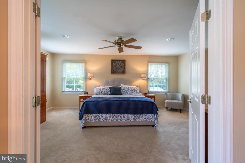 101 Davis Dr