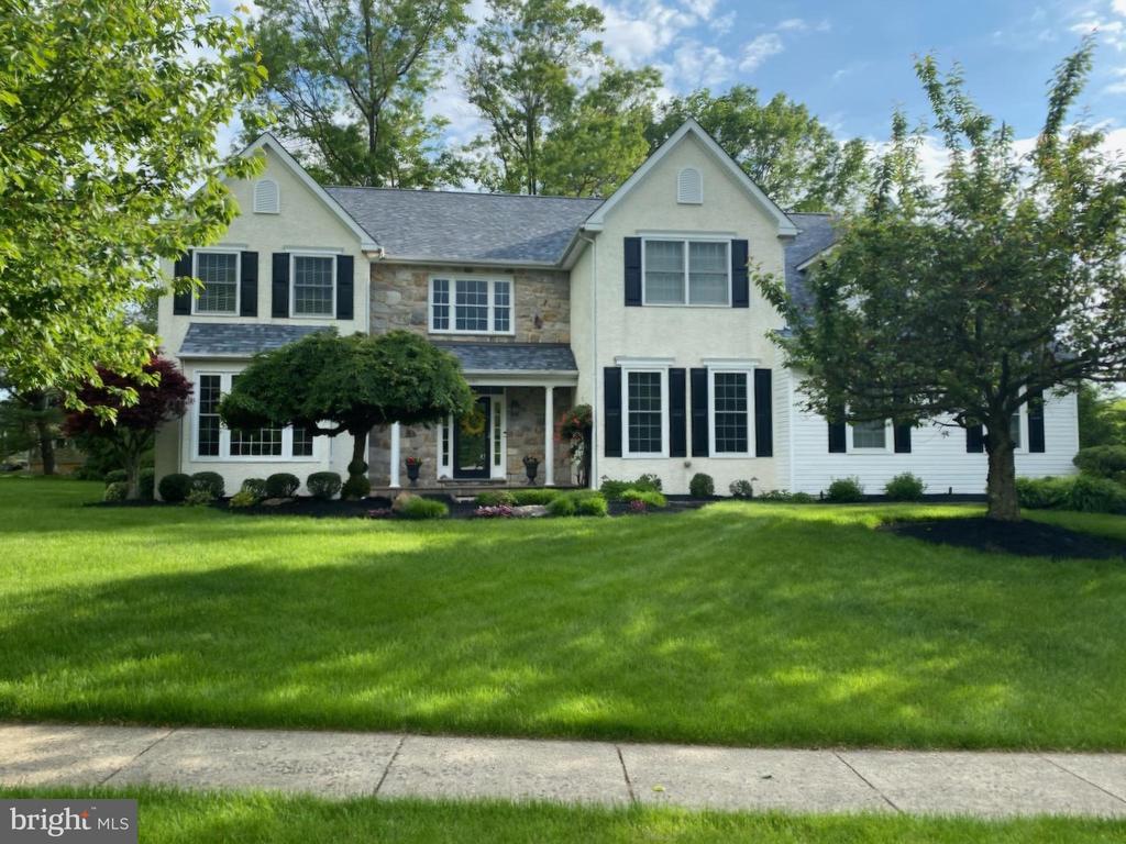 101 Davis Dr